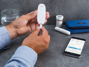 GLUCOMETRO iHEALTH BG5 - senza strisce - immagine 3